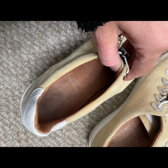 MJUS Anthropologie lace up sneaker shoes size 37 cream tan - Picture 11 of 11